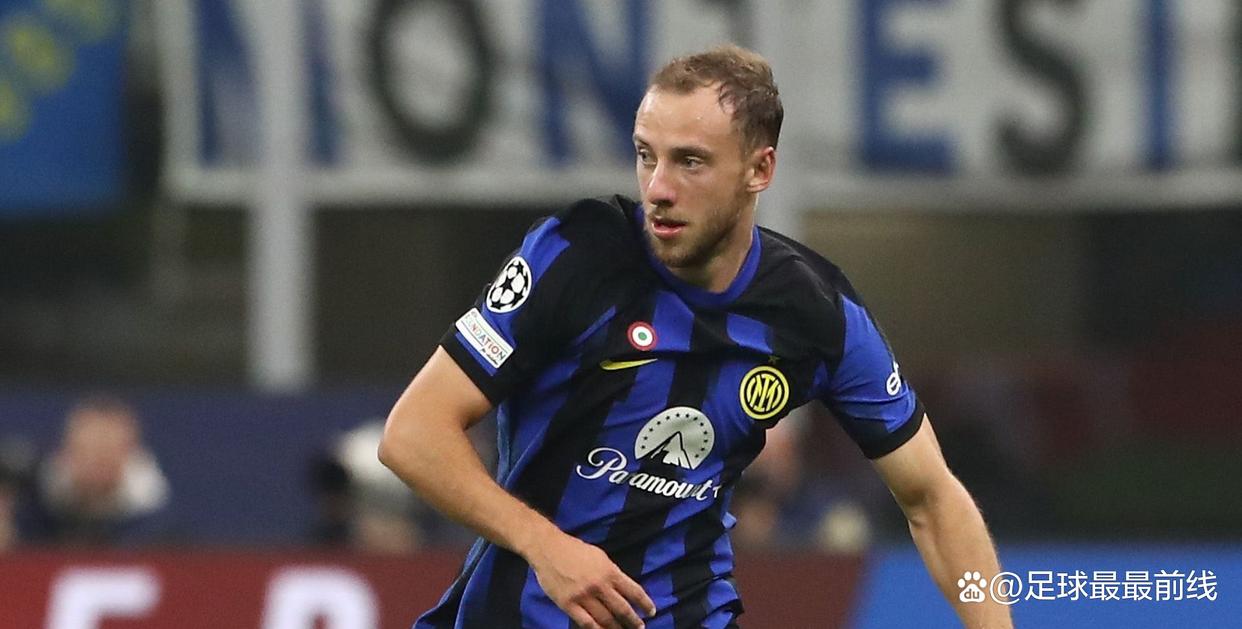 官方：拜仁女足与日本女足国脚谷川萌萌子续约至2029年（拜仁女足官宣与日本国脚谷川萌萌子续约，合同至2029年）