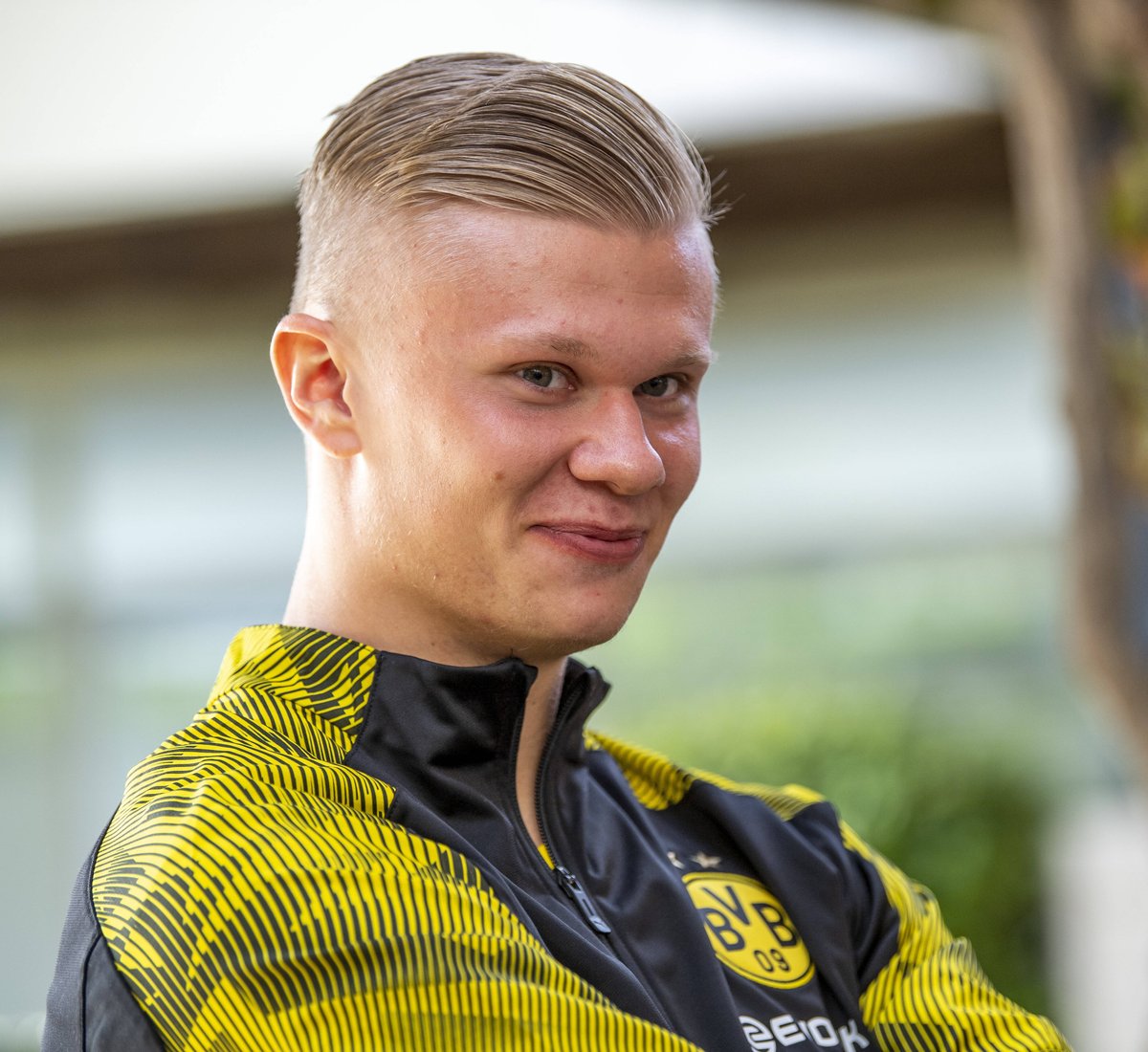 懂球帝12周年120大瞬间1／8决赛：重磅来袭，谁将通往八强？（懂球帝12周年120大瞬间1／8决赛正式打响：谁能挺进八强？）